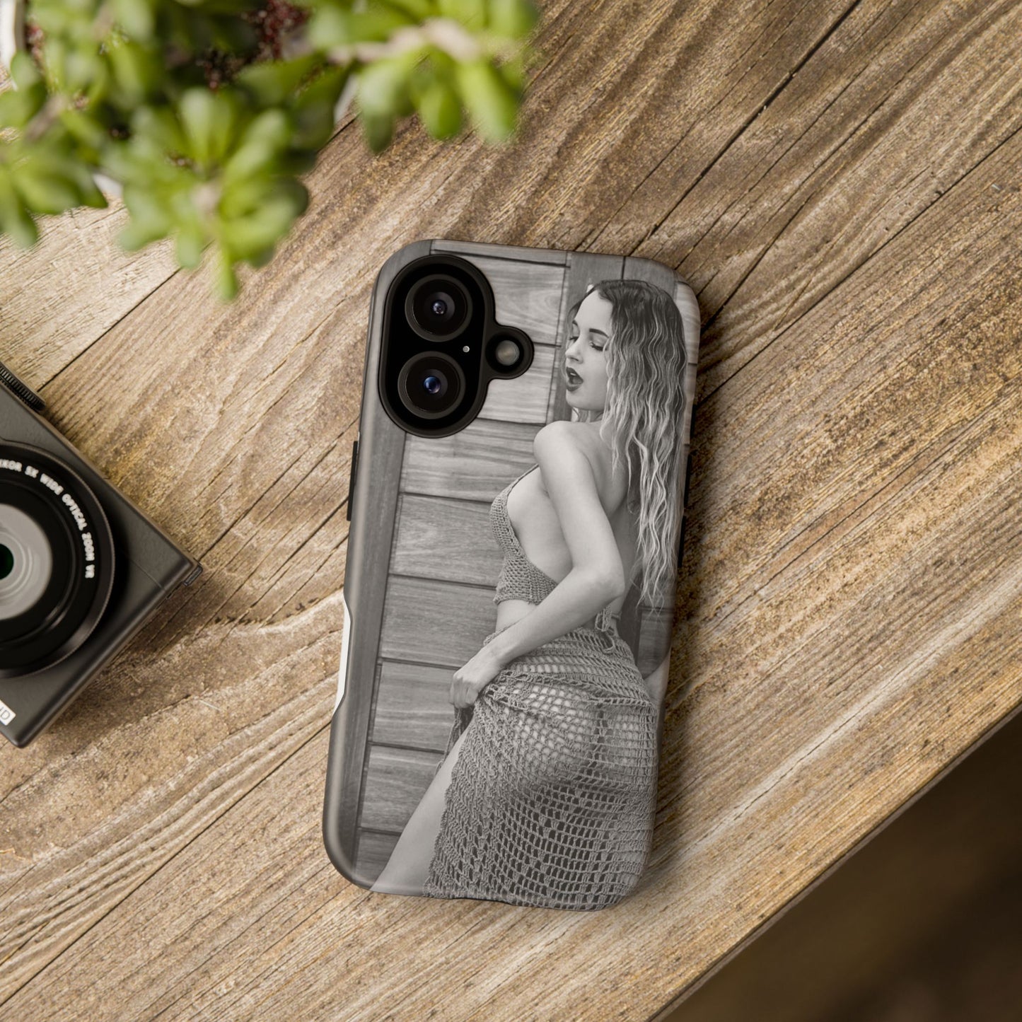 Caught You Looking Classic Phone Case